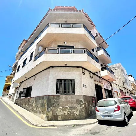 Apartamento Con Freewifi En Frente A La Playa Alcala Apartmán